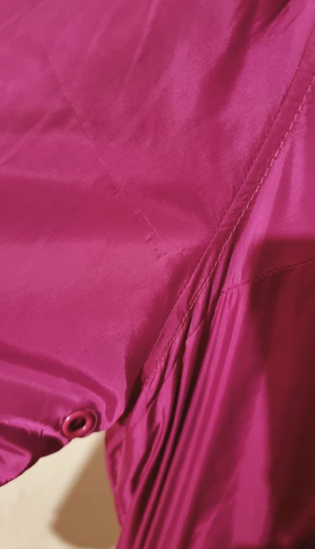 Брендовая куртка ветровка escada sport цвета фуксии
