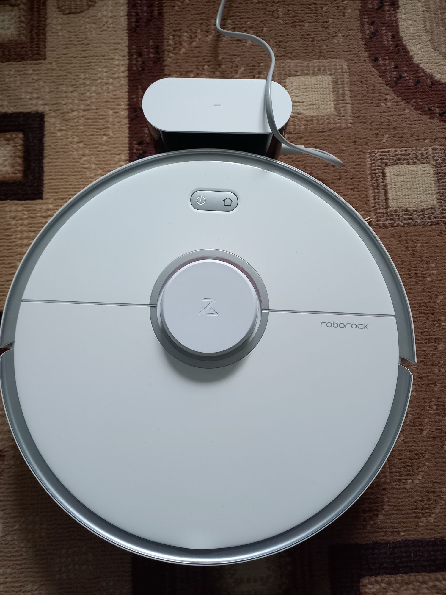 Продам робот пылесос RoboRocx S5