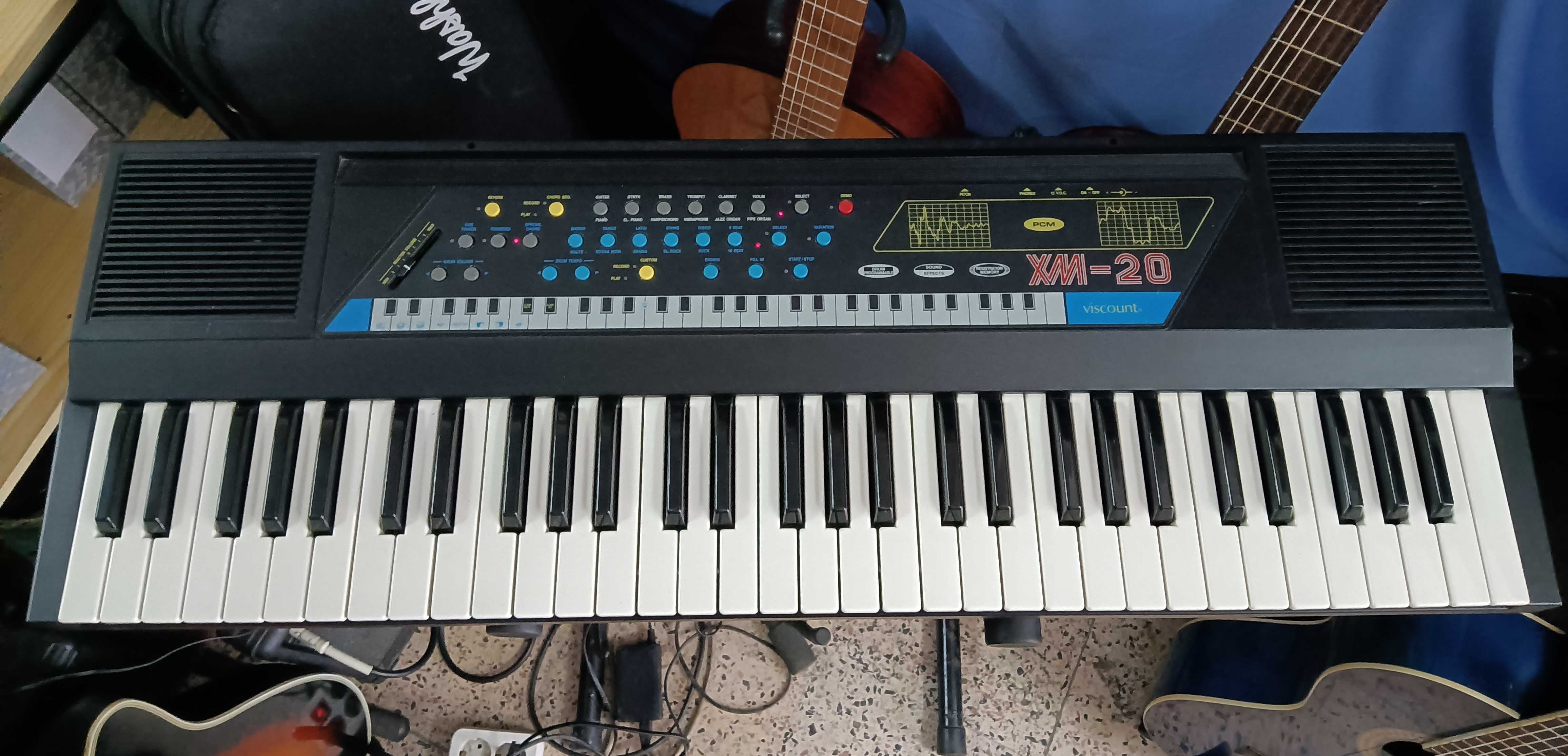 2 teclados a funcionar corretamente
