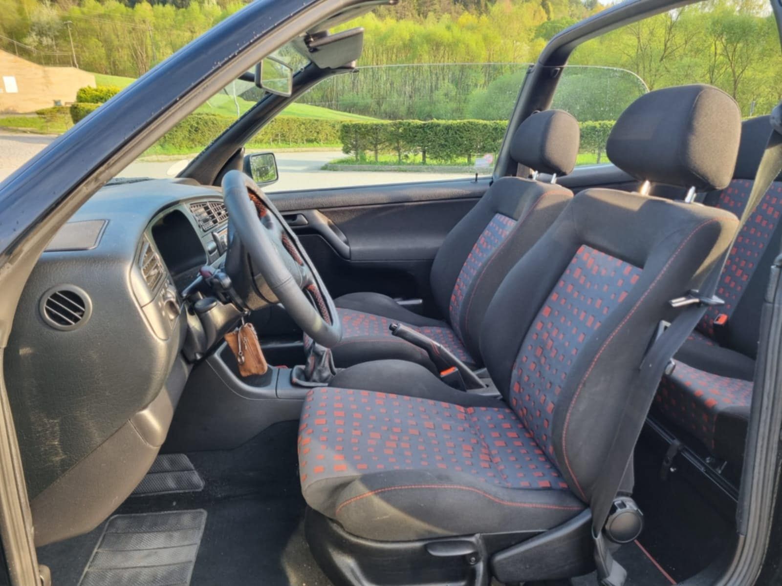 Sprzedam golfa Volkswagen Golf III Cabrio