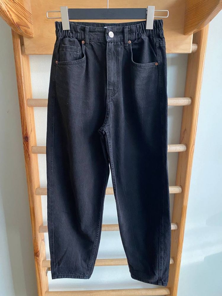 Жіночі джинси Bershka | Чорні | Розмір EUR 34