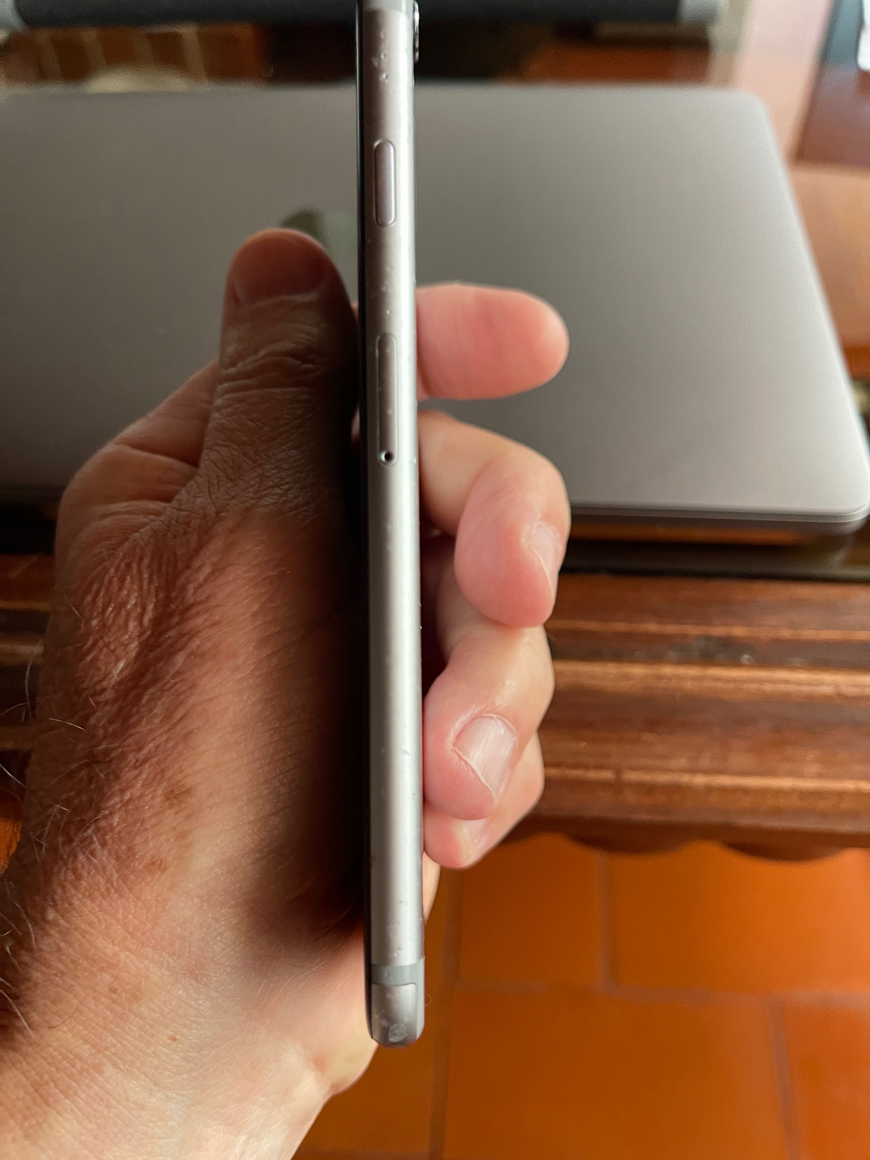 IPHONE 6 64G Desbloqueado