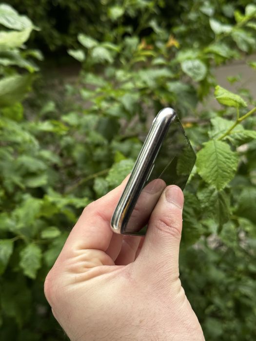 Iphone X 256GB гарний стан!