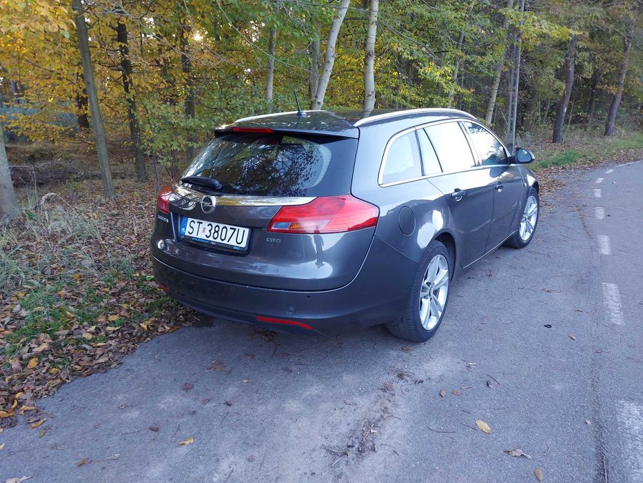 Opel Insignia A KOMBI 2.0CDTI 130KM Klimatyzacja PDC Alufelgi 17''