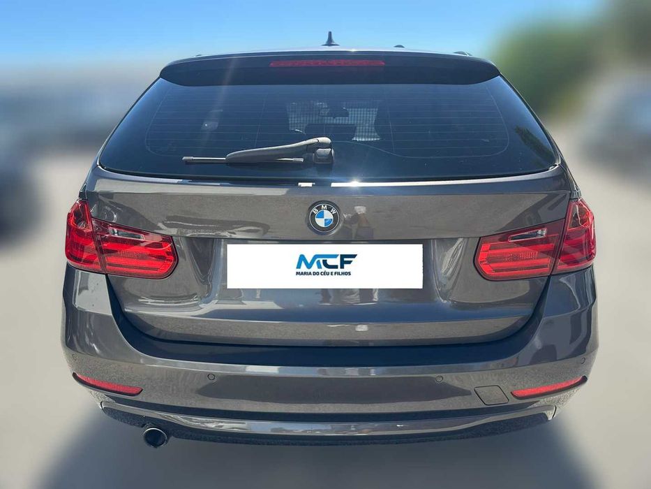 BMW F31 320 d Touring de 2013 Salvado