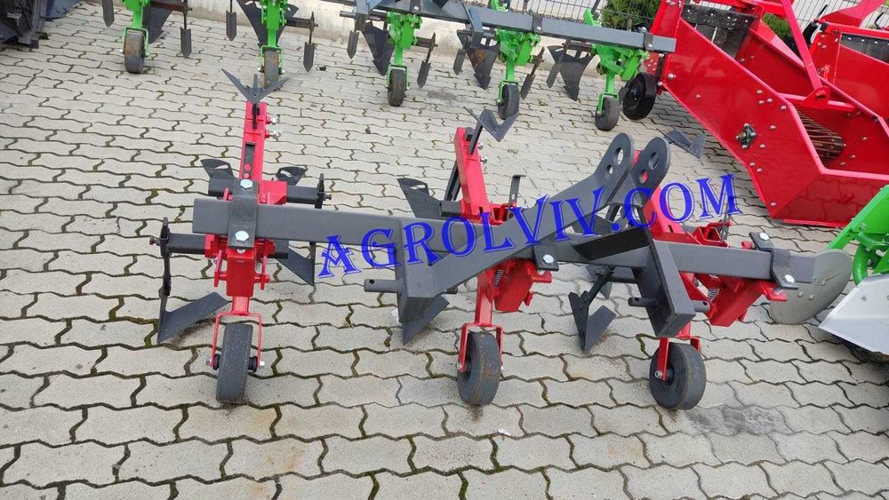 культиватор полольник окучник, культиватор міжрядного обробітку