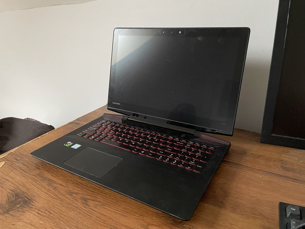 Laptop Gamingowy Lenovo Ideapad Y700-15isk i5-6300HQ 8GB RAM