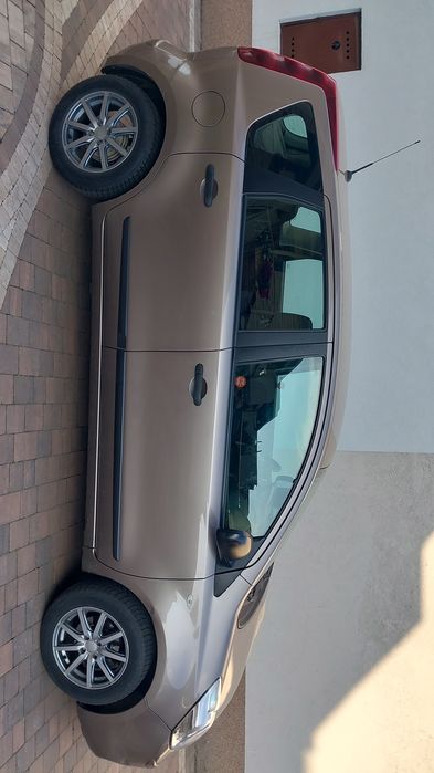 Nissan note 1.5 dci  2010r.