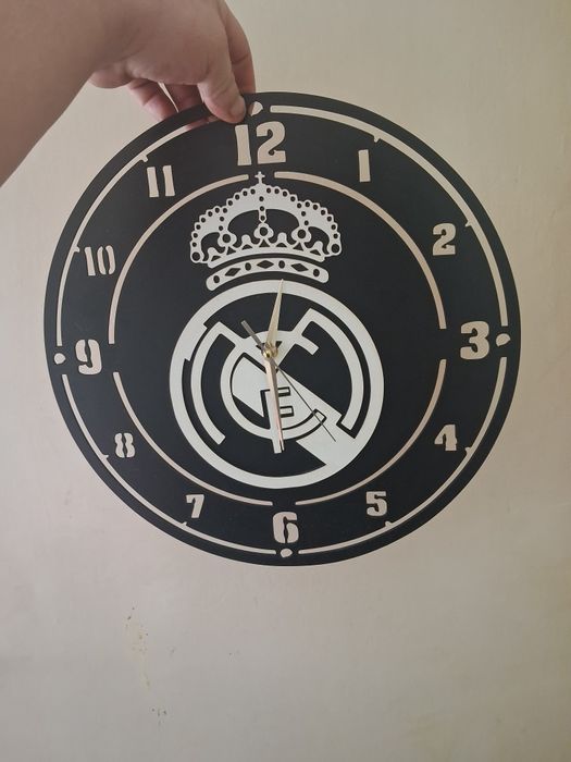 Zegar ścienny Real Madryt 39 cm