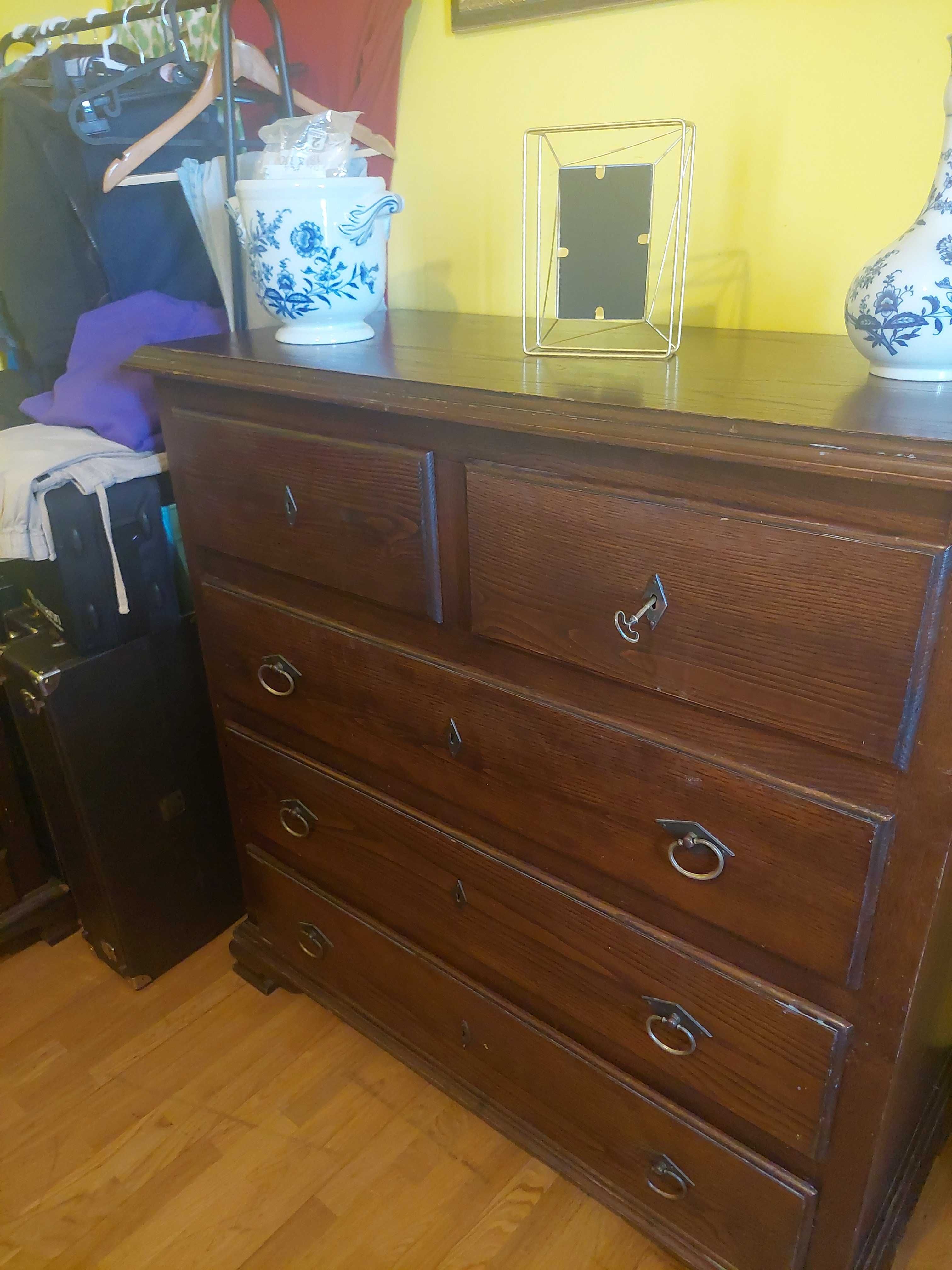 Mobilia  de quarto para venda (2]
