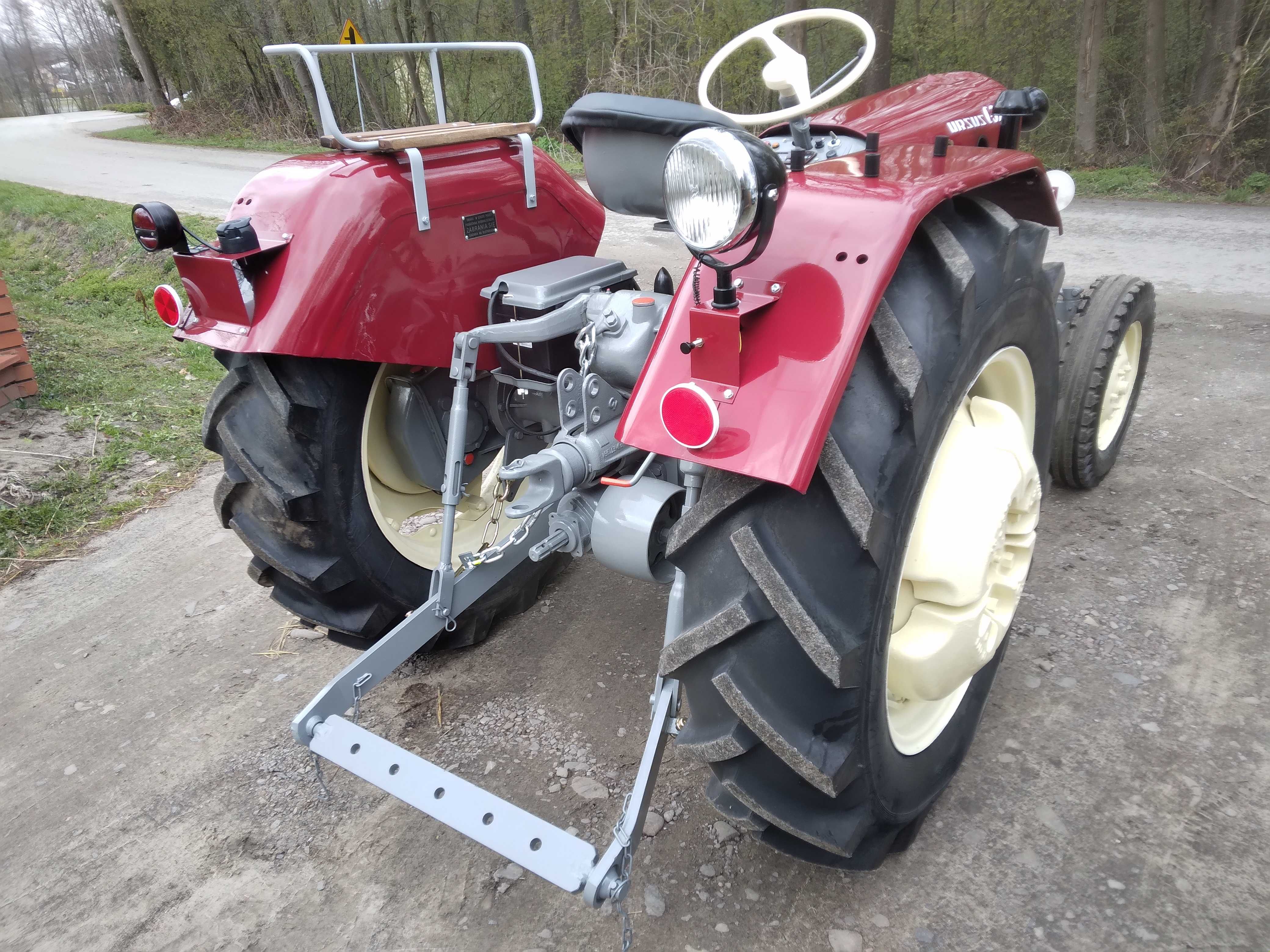 Ursus C-325 zarejstrowany okaz odrestaurowany kpl 1961r nie c-328