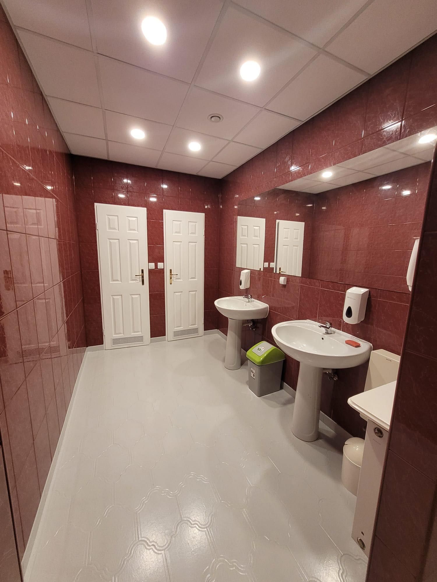 Powierzchnia biurowa 21 - 2174 m² Opole Damrota