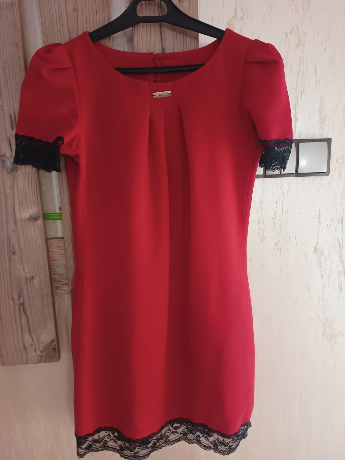 Sukienka czerwona Nir-Bi r.40