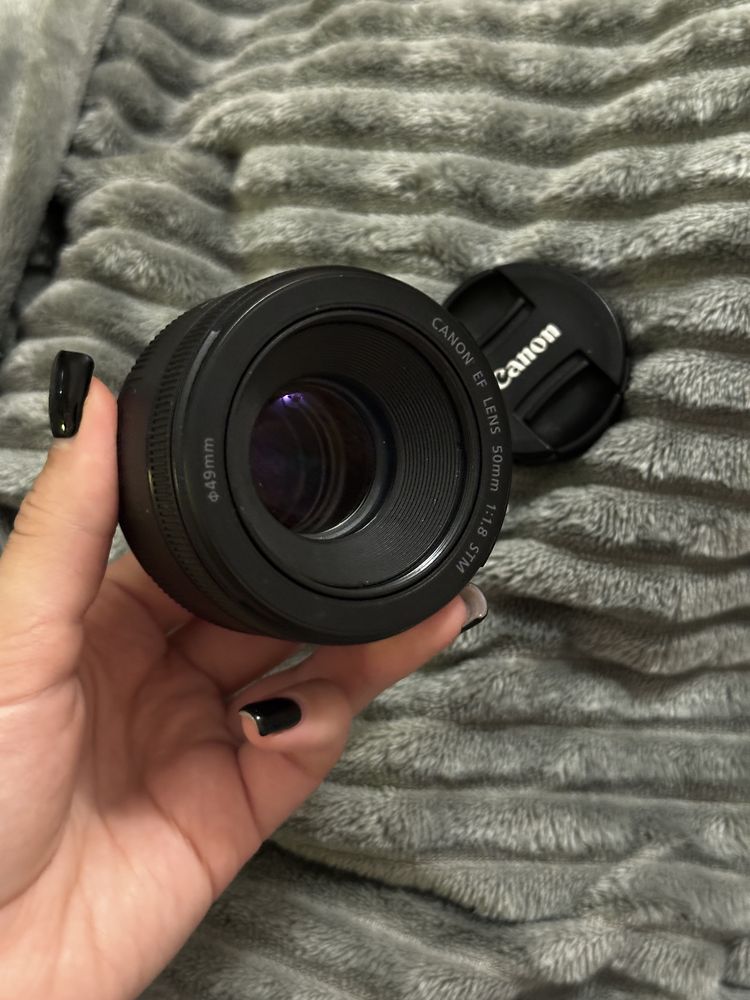 Объектив Canon EF 50mm f/1.8 STM