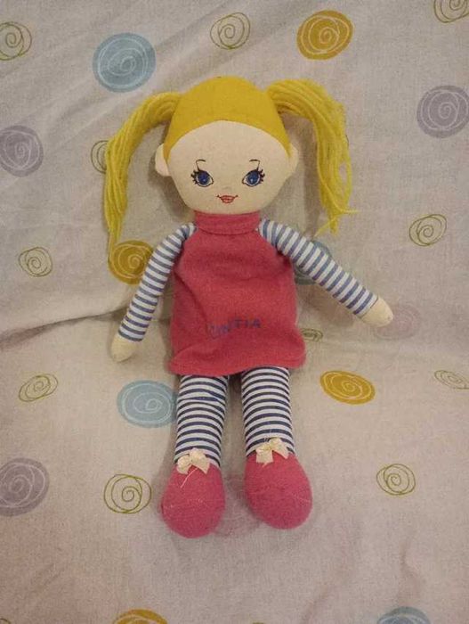 Lote de bonecas de pano