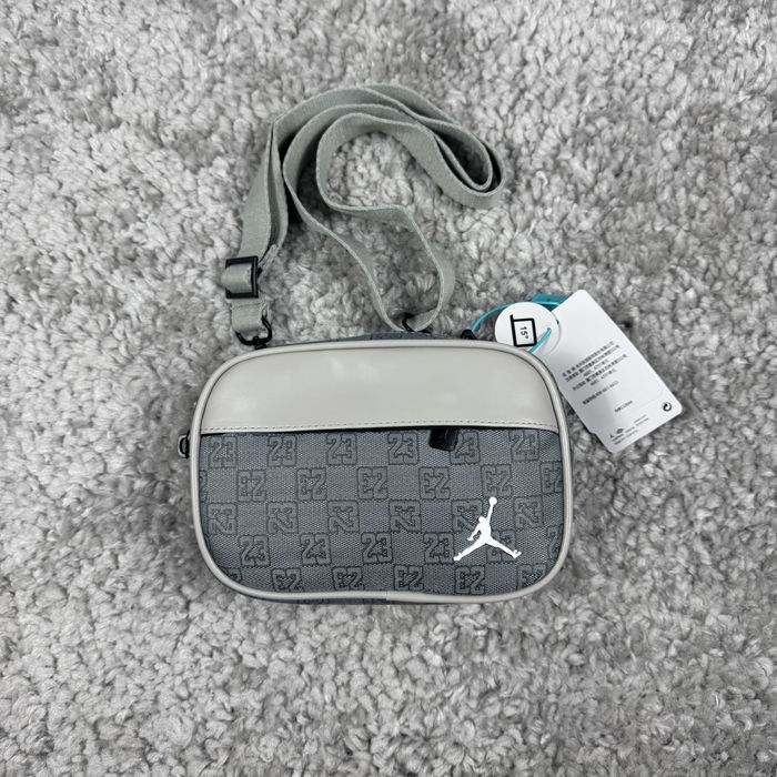 Сумка месенджер Jordan Monogram джордон монограмна