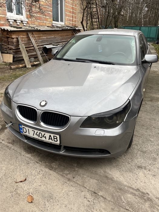Bmw 5 e60 520i.