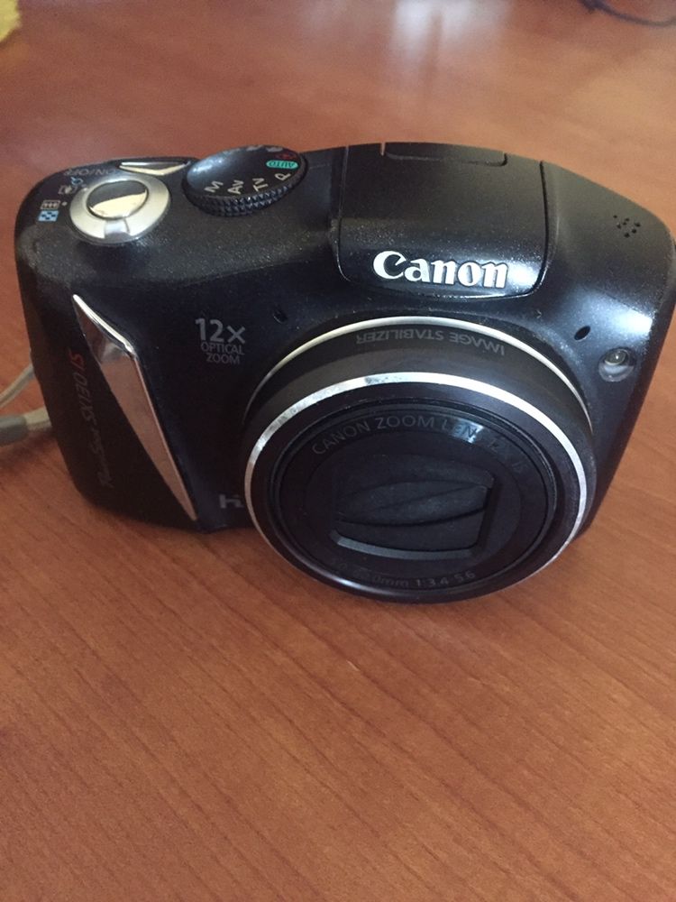 Продаю цифровую камеру Canon SX 130 IS