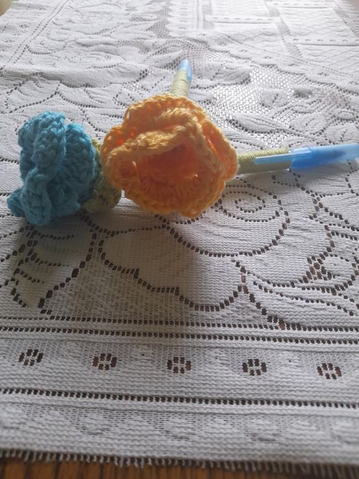 Kwiatki na szydełku