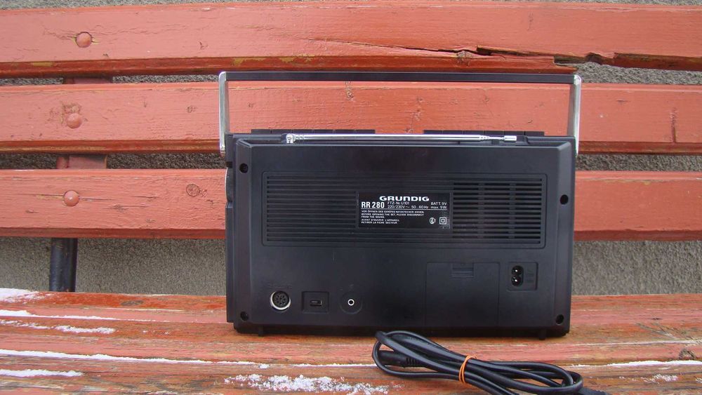 Grundig  RR  280