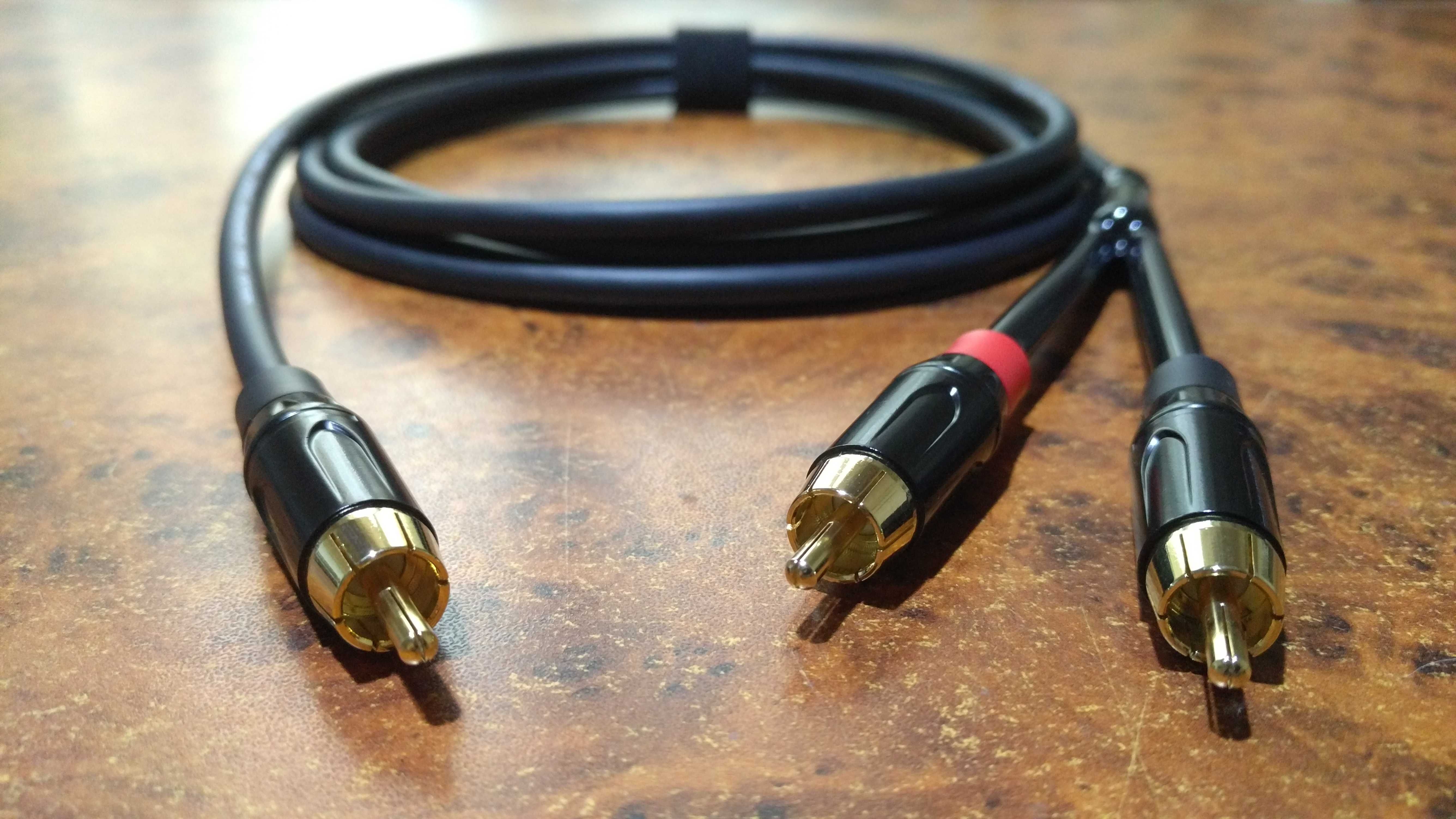 Hi-Fi сабвуферный Y-образный кабель RCA/2RCA Mogami W2534 (Япония)