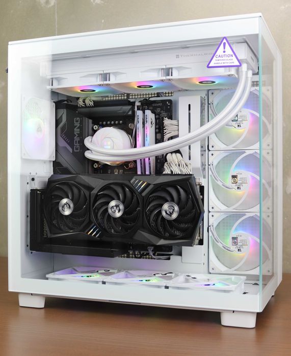 PC Gaming 4K | RTX 3090 24GB / I9 14900K / 32GB DDR5 / 2TB SSD / RGB