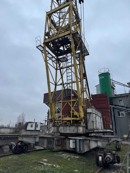 Кран башенный КБ 405 - 1А