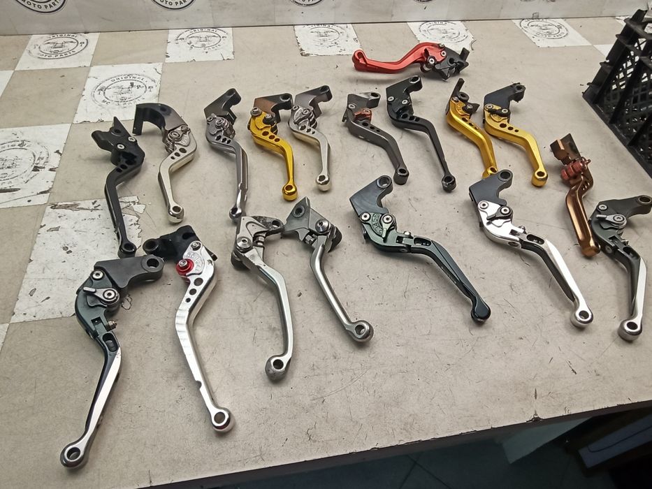 Manetes aftermarket moto