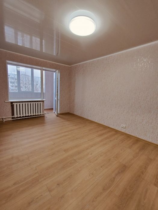 Продам 1 комнатная квартира Залютино. Рядом АТБ.