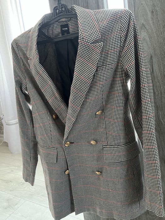 Жіночий піджак розмір XS