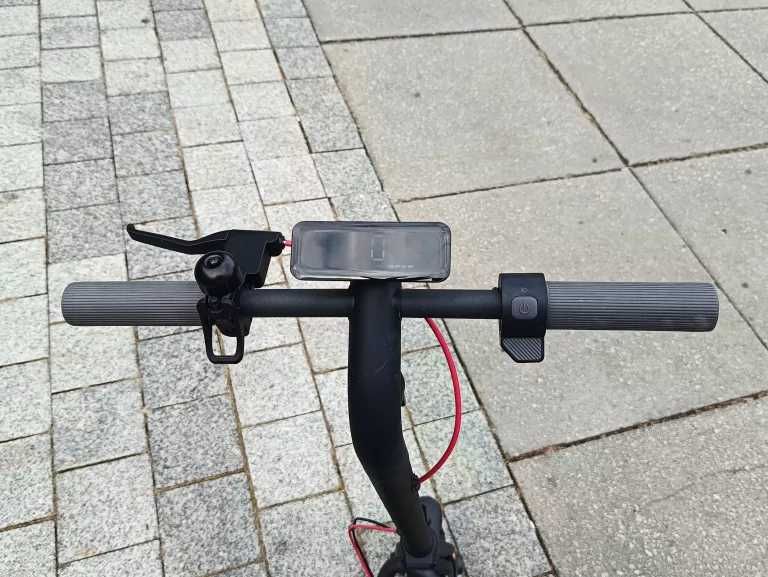 Hulajnoga elektryczna NAVEE V25I PRO 25 KM 350W 10'' PRZEBIEG 5,5KM GW