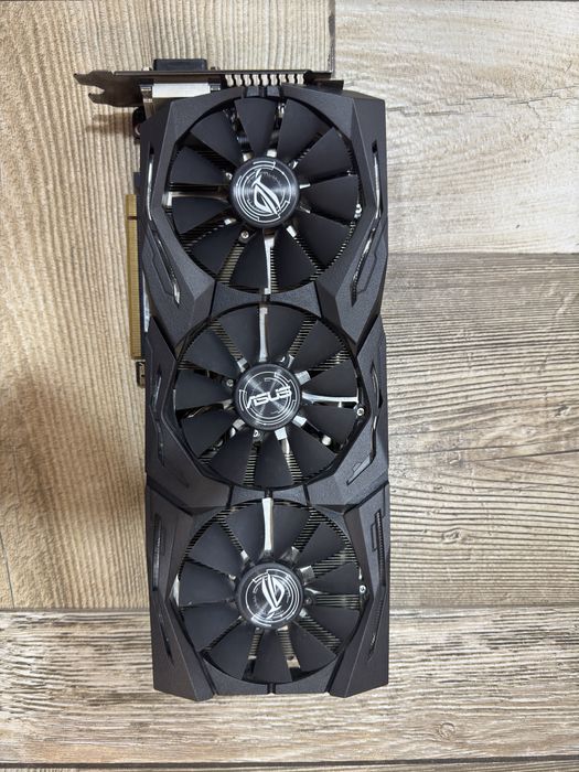 Продам відеокарту Asus Rog Strix 1070 8GB