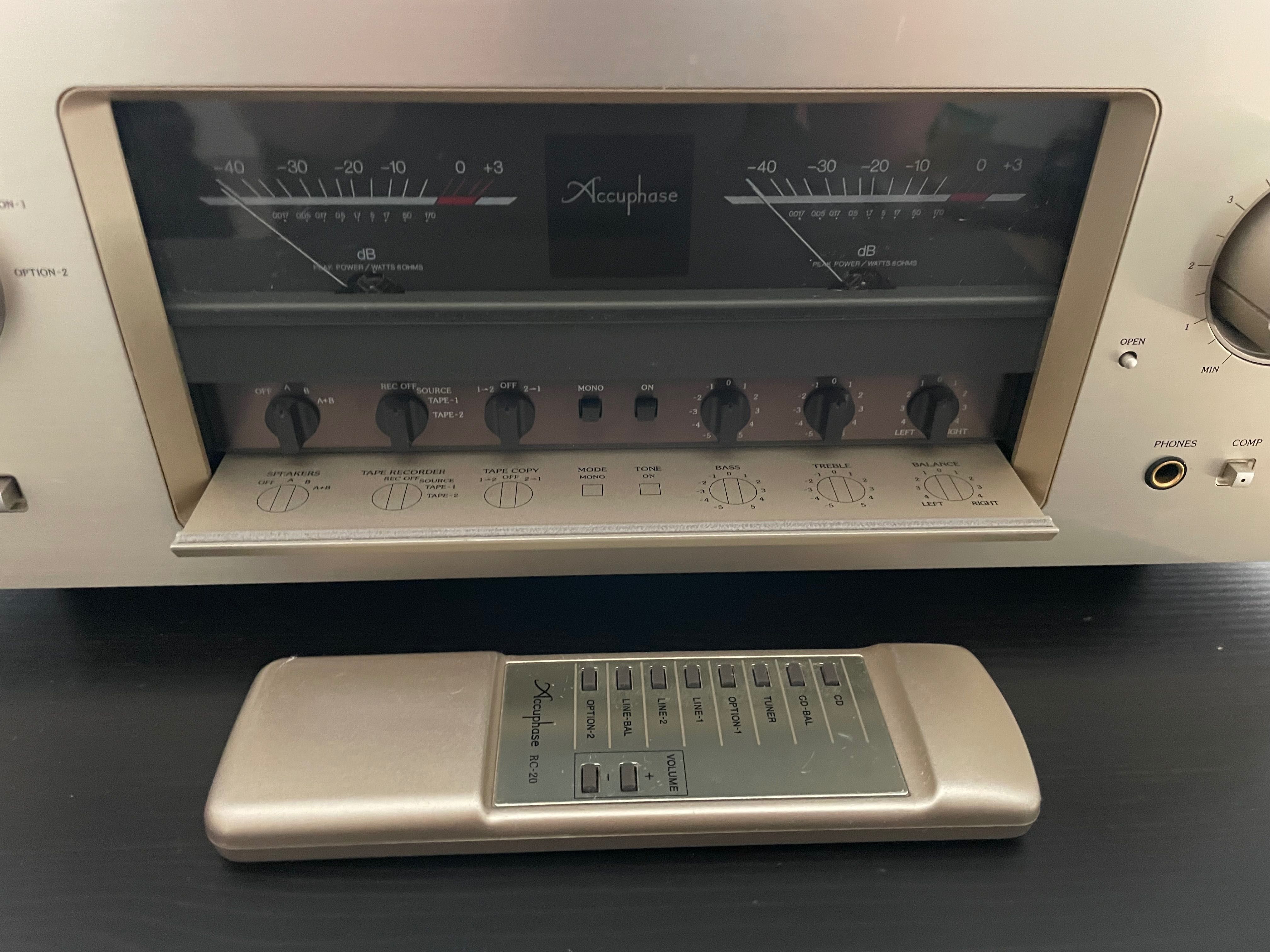 Wzmacniacz Accuphase e-406v z przedwzmacniaczem gramofonowym