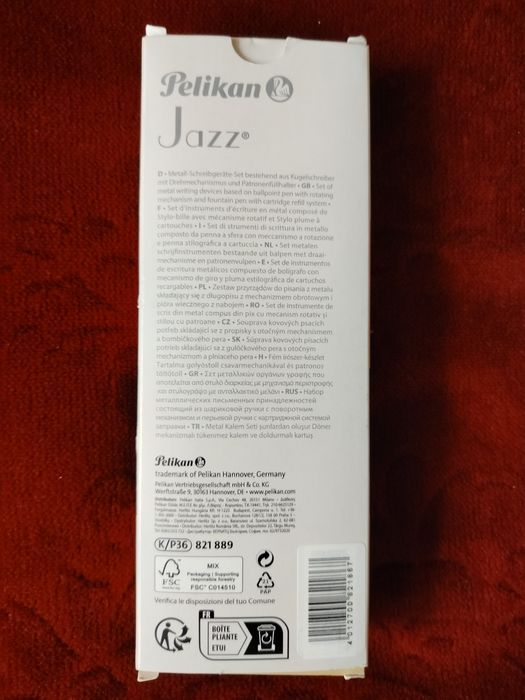 Pióro i długopis. Pelikan.