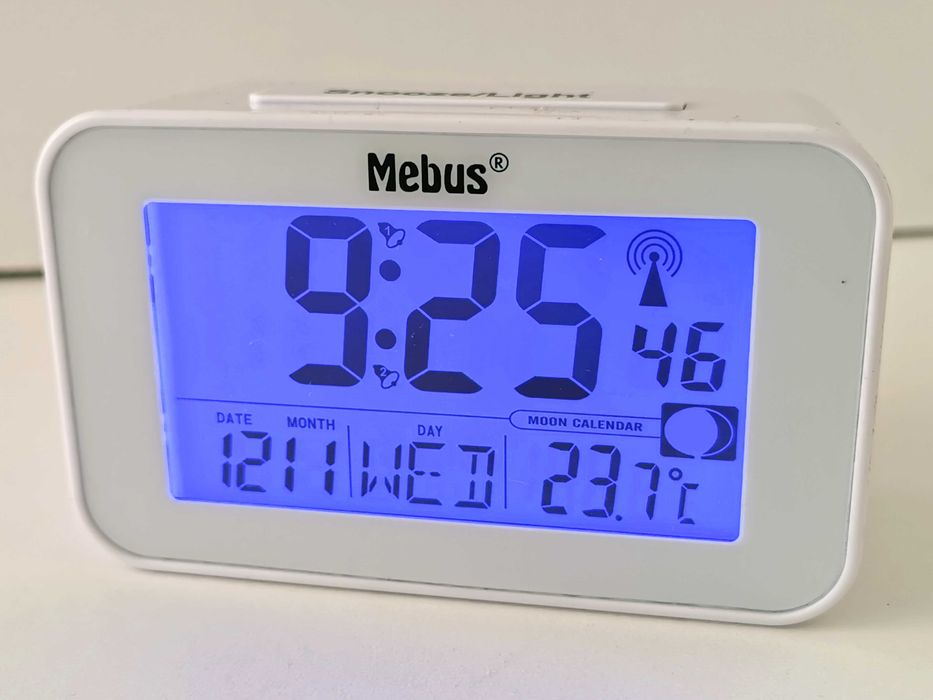 Budzik Zegar Termometr MEBUS Radiowy DCF Podświetlany LCD