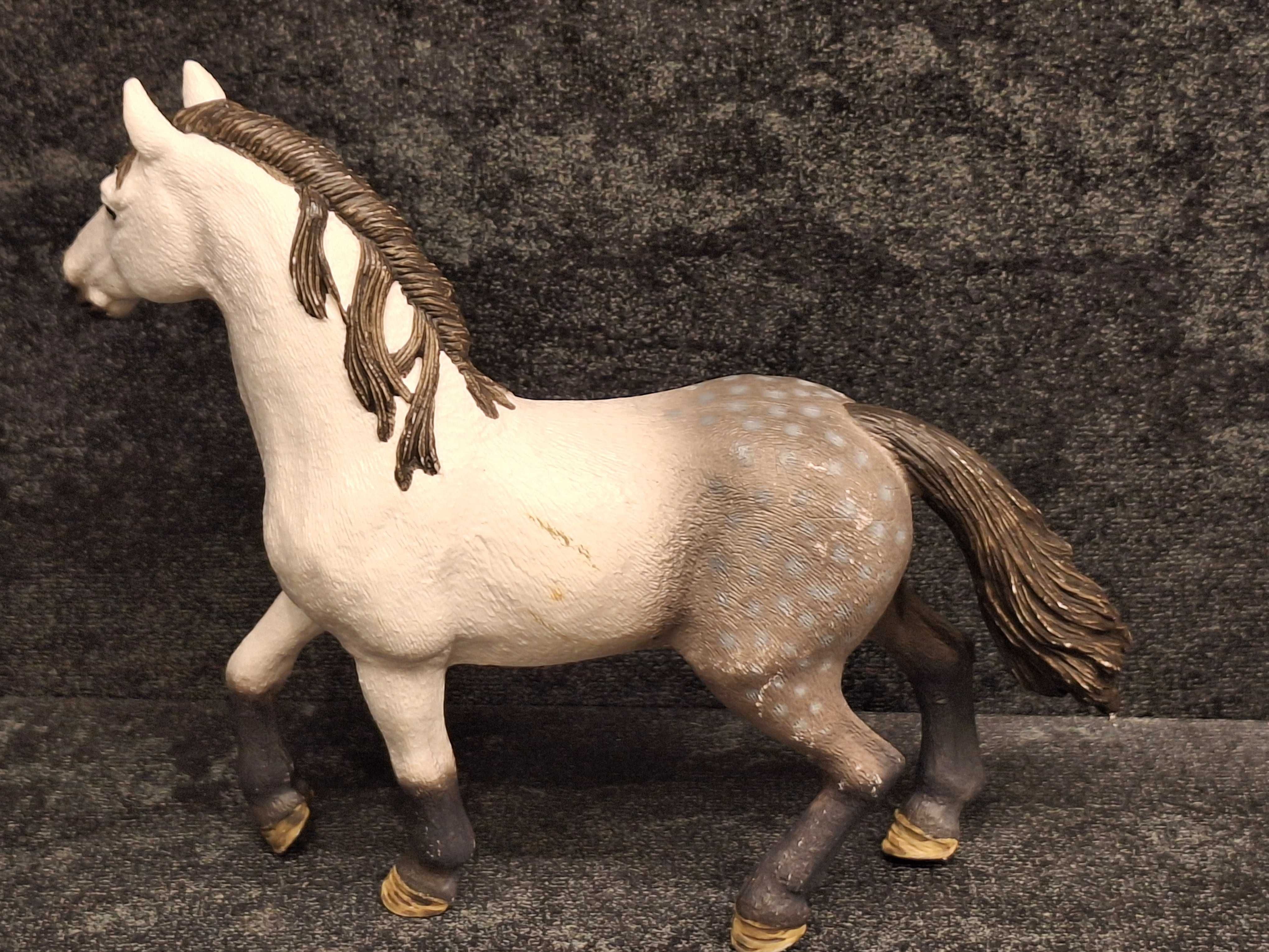 Schleich 24 i 16 am limes 69 dwa konie