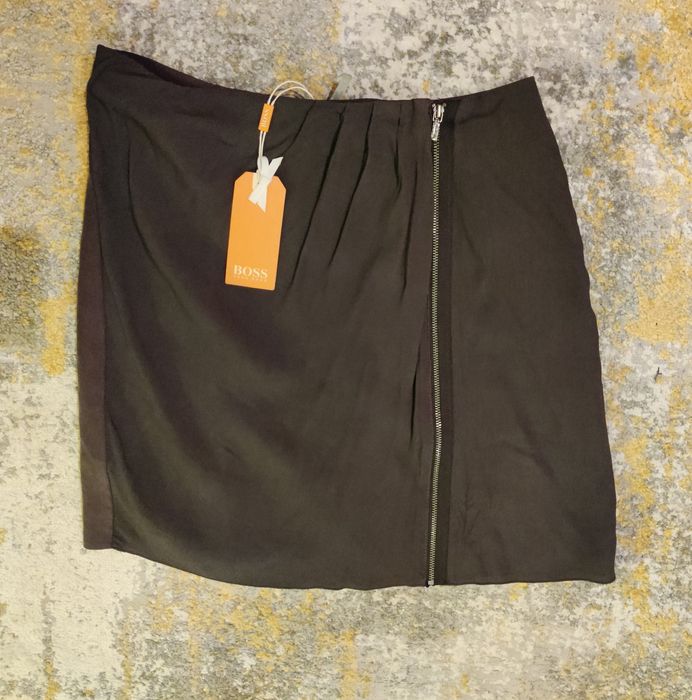 Saia Hugo Boss Cinza