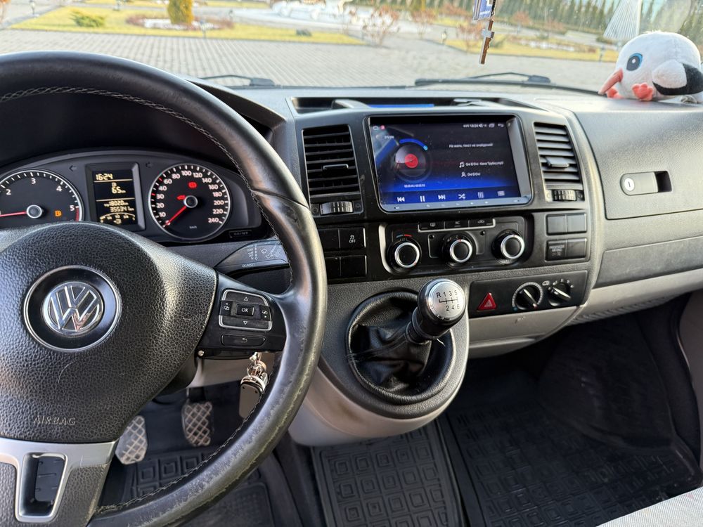 Volkswagen t5 2.0 tdi 2010