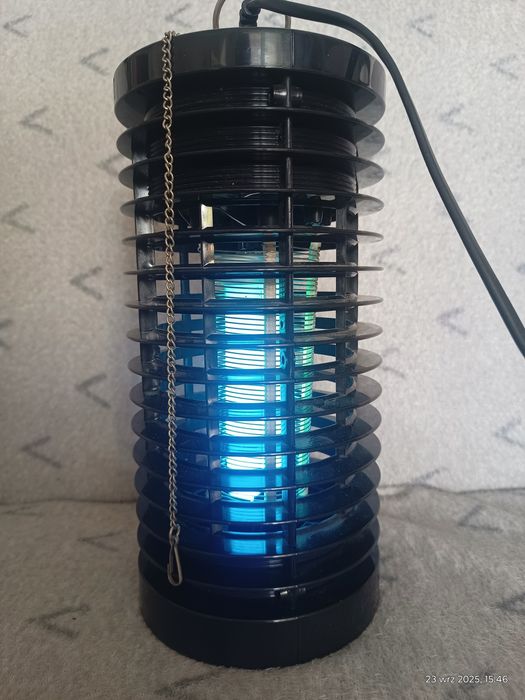 Lampka owadobójcza duza