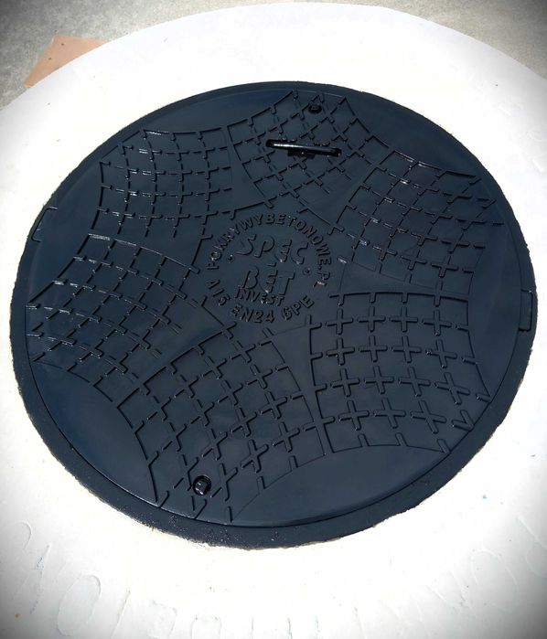 BEZPIECZNA na klucz Pokrywa Betonowa 120cm WŁAZ zamykany z POKRYWĄ