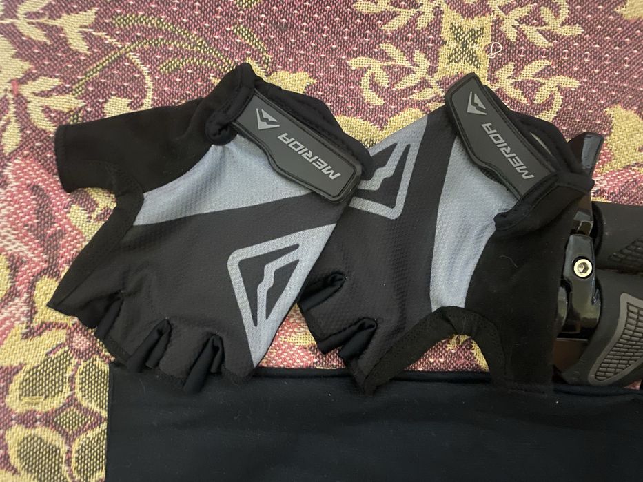 Вело аксессуары : перчатки Merida