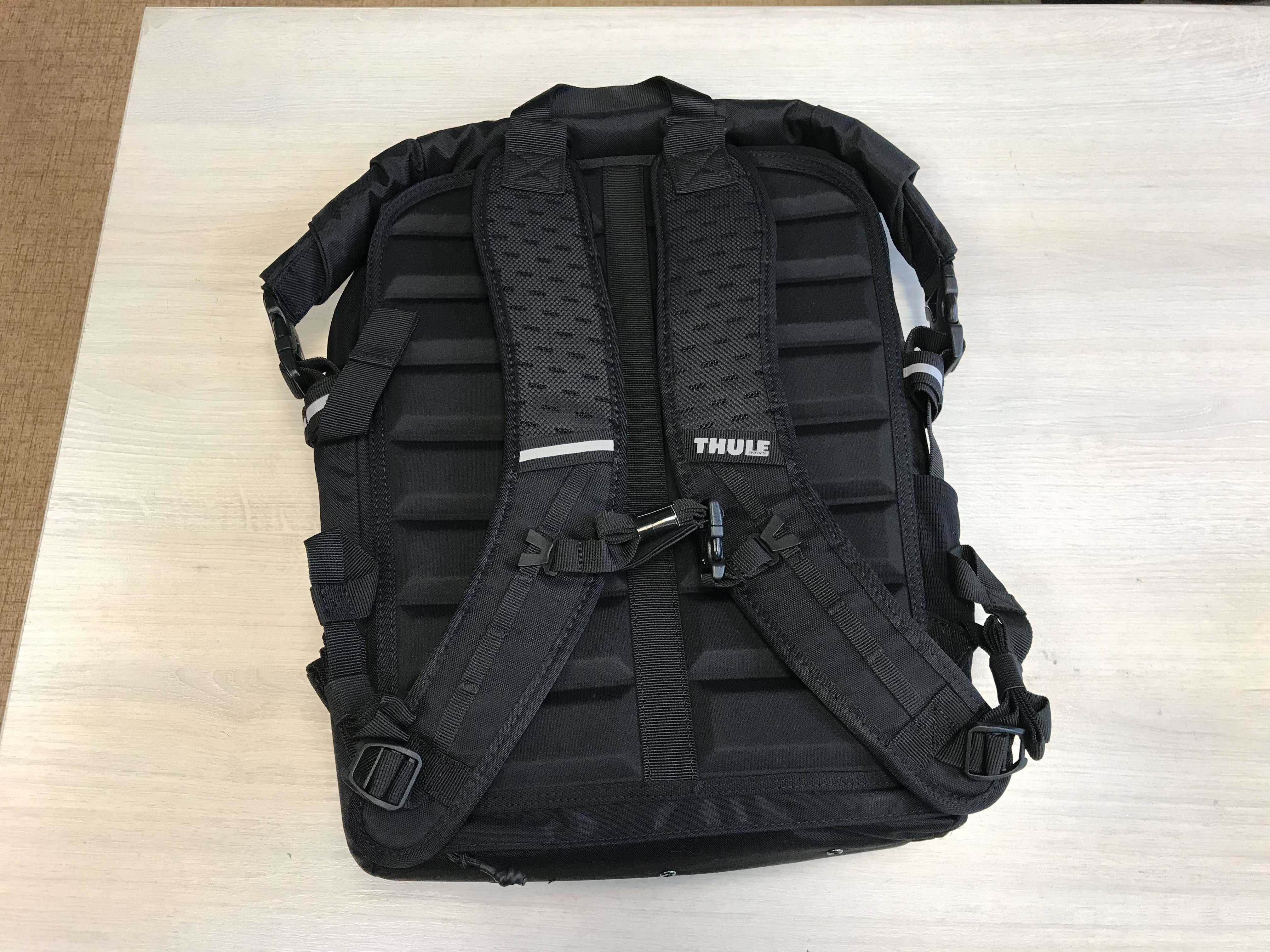 Рюкзак велорюкзак THULE Pack 'N Pedal Commuter Backpack