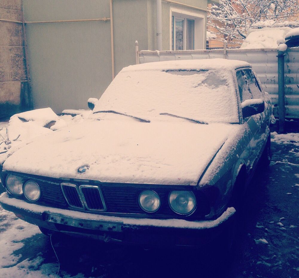 Продам Bmw E28 1983