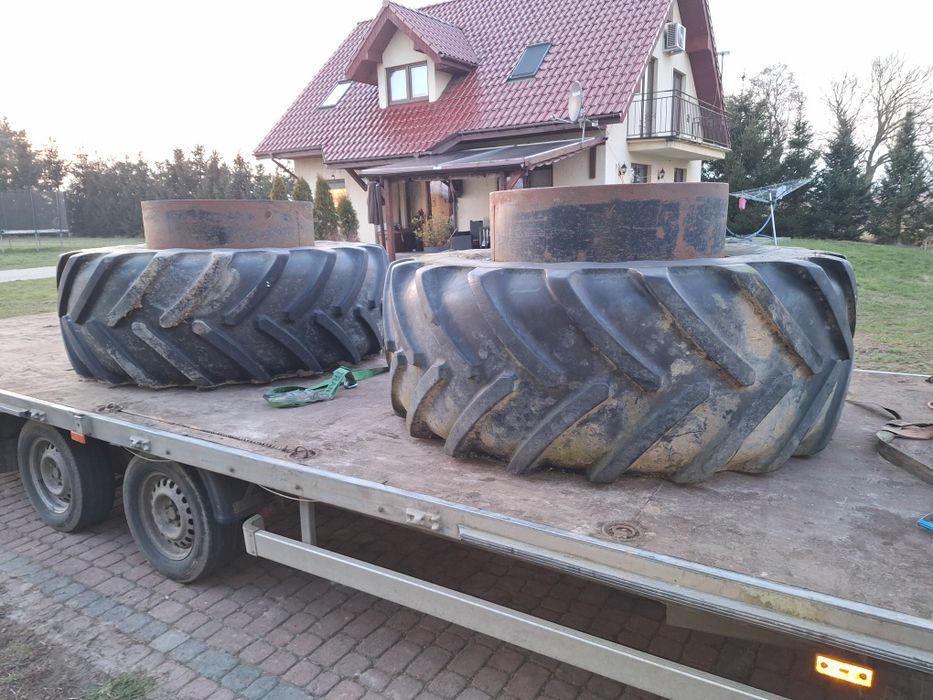 Koła blizniacze 710/65 r 38 komplet ze ściągami