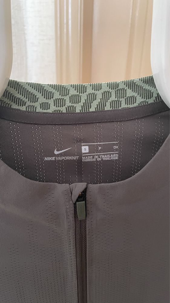 Тркнеровочная компрессионка Nike VaporKnit Strike Football Drill Top