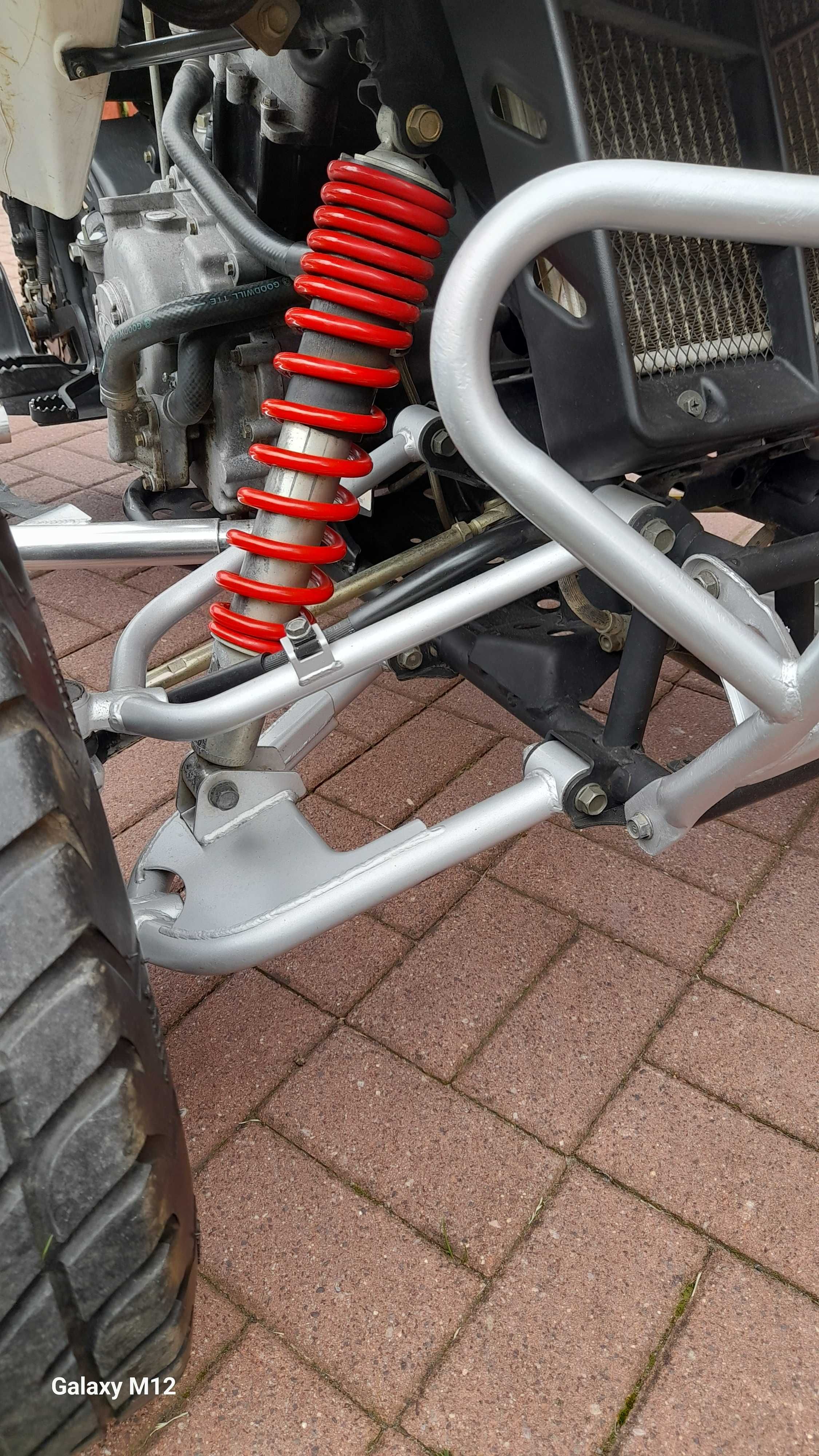 Quad kymco maxxer 300 .2011r