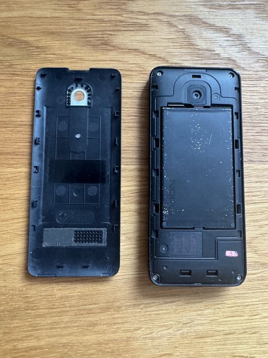 Telefon komorkowy Nokia 301 Black