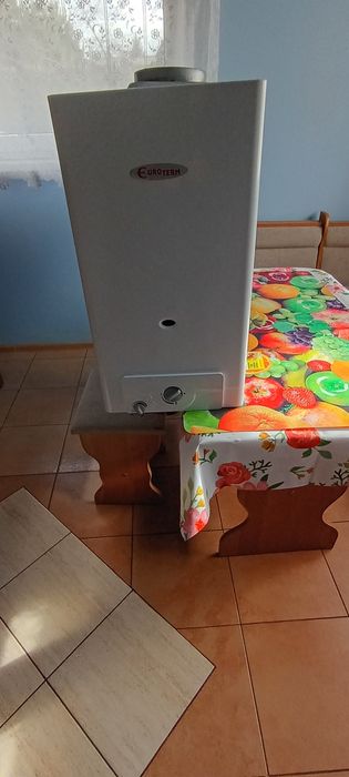 Junkers przepływowy