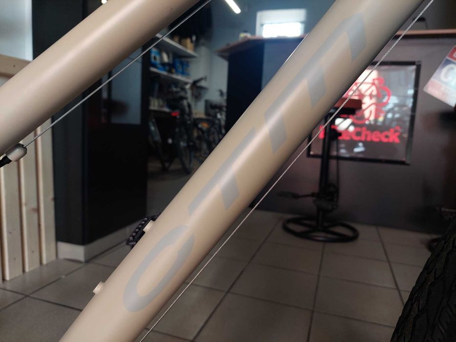 Nowy rower crossowy CTM MAXIMA 1.0 kobiecy damski beżowy 2025