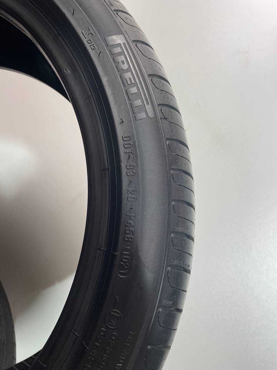 Пара літніх шин 205/45 R17 88W *RFT Pirelli Cinturato P7